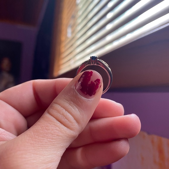 Sapphire Promise Ring - Picture 3 of 4